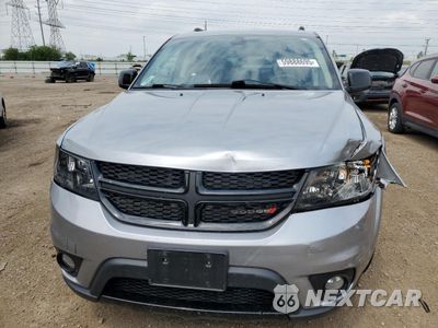 Piąte zdjęcie samochodu w środku: 2019 DODGE JOURNEY SE VIN:3C4PDCBB6KT707936 - miniatura