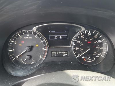 Zdjęcie 9 z 13 samochodu: 2014 NISSAN PATHFINDER S VIN:5N1AR2MN3EC731728 - miniatura