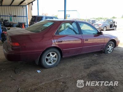 Trzecie zdjęcie samochodu z tyłu: 1997 TOYOTA CAMRY CE VIN:4T1BG22K6VU048273 - miniatura