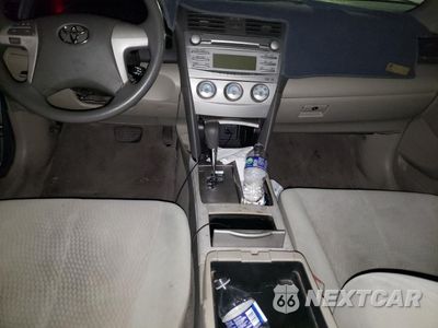 Zdjęcie 8 z 12 samochodu: 2011 TOYOTA CAMRY BASE VIN:4T1BF3EK5BU765974 - miniatura