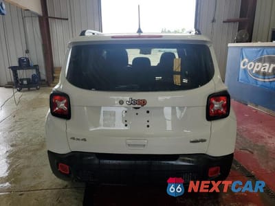 Zdjęcie 6 z 13 samochodu: 2022 JEEP RENEGADE LATITUDE VIN:ZACNJDB1XNPN46674 - miniatura