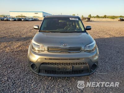 Piąte zdjęcie samochodu w środku: 2019 KIA SOUL VIN:KNDJN2A20K7022303 - miniatura