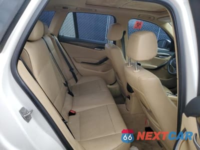 Zdjęcie 11 z 13 samochodu: 2015 BMW X1 XDRIVE28I VIN:WBAVL1C58FVY26050 - miniatura