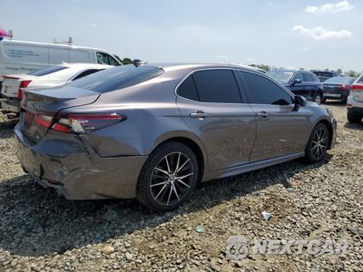 Trzecie zdjęcie samochodu z tyłu: 2021 TOYOTA CAMRY SE VIN:4T1G11AK8MU466836 - miniatura