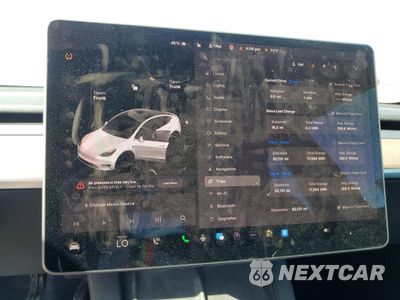 Zdjęcie 9 z 14 samochodu: 2022 TESLA MODEL Y VIN:7SAYGDEF0NF344376 - miniatura