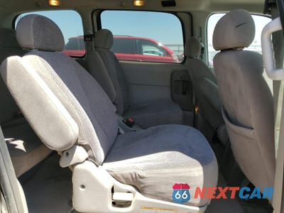 Zdjęcie 11 z 13 samochodu: 2000 NISSAN QUEST SE VIN:4N2XN11T4YD836278 - miniatura