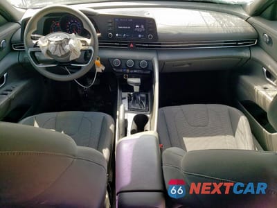 Zdjęcie 8 z 13 samochodu: 2021 HYUNDAI ELANTRA SE VIN:5NPLL4AG4MH016024 - miniatura