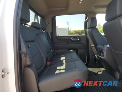 Zdjęcie 10 z 13 samochodu: 2024 CHEVROLET SILVERADO K3500 LTZ VIN:1GC4YUEY8RF282267 - miniatura