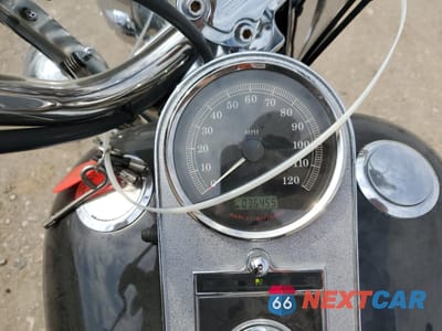 Zdjęcie 7 z 9 samochodu: 2004 HARLEY-DAVIDSON FLSTCI VIN:1HD1BWB124Y050797 - miniatura