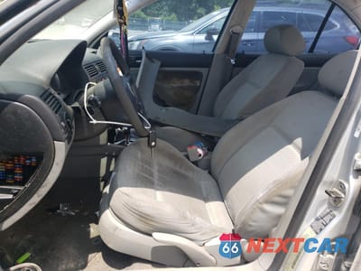 Zdjęcie 7 z 13 samochodu: 2005 VOLKSWAGEN JETTA GL VIN:3VWRK69M25M064648 - miniatura