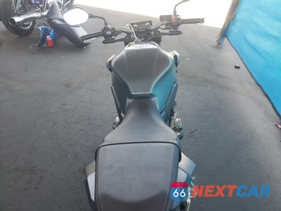 Zdjęcie 6 z 10 samochodu: 2023 HONDA CB650 RA VIN:MLHRH0259P5400917 - miniatura
