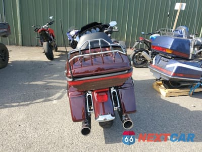 Czwarte zdjęcie samochodu z boku: 2018 HARLEY-DAVIDSON FLHTK ULTRA LIMITED VIN:1HD1KED12JB605950 - miniatura