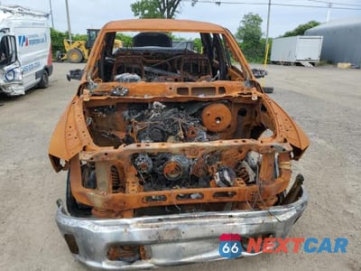 Piąte zdjęcie samochodu w środku: 2018 RAM 1500 VIN:1C6RR7GM6JS316482 - miniatura