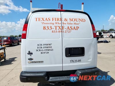 Zdjęcie 6 z 13 samochodu: 2023 CHEV EXPRESS CARGO 2500 1 VIN:1GCWGAFP4P1142730 - miniatura