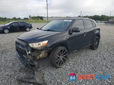 2011 MITSUBISHI OUTLANDER SPORT ES JA4AP3AU2BZ012002 - główne zdjęcie licytacji z USA - miniatura