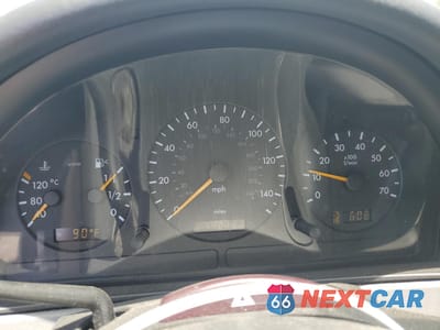 Zdjęcie 9 z 13 samochodu: 2002 MERCEDES-BENZ ML 500 VIN:4JGAB75E32A362473 - miniatura