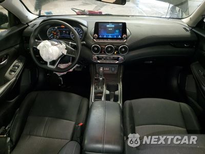 Zdjęcie 8 z 13 samochodu: 2024 NISSAN SENTRA SV VIN:3N1AB8CV6RY347875 - miniatura