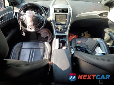 Zdjęcie 8 z 13 samochodu: 2017 LINCOLN MKZ PREMIERE VIN:3LN6L5A96HR664080 - miniatura