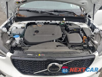 Zdjęcie 12 z 14 samochodu: 2025 VOLVO XC40 PLUS VIN:YV4L12UC9S2456433 - miniatura