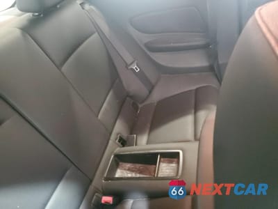 Zdjęcie 10 z 13 samochodu: 2010 BMW 128 I VIN:WBAUP7C53AVF07833 - miniatura