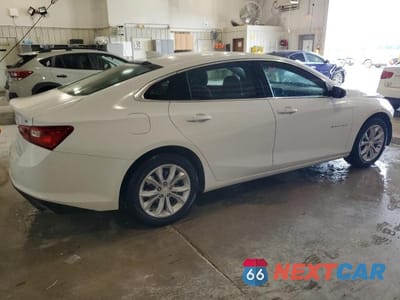 Trzecie zdjęcie samochodu z tyłu: 2024 CHEVROLET MALIBU LT VIN:1G1ZD5ST7RF152943 - miniatura