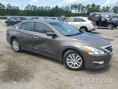 Czwarte zdjęcie samochodu z boku: 2014 NISSAN ALTIMA 2.5 VIN:1N4AL3AP6EC319407 - miniatura