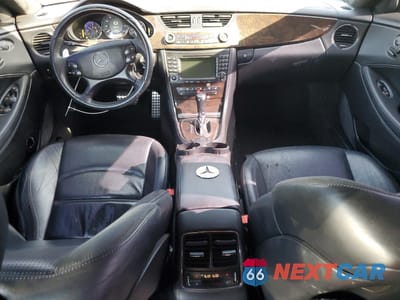 Zdjęcie 8 z 12 samochodu: 2008 MERCEDES-BENZ CLS 550 VIN:WDDDJ72X28A128981 - miniatura