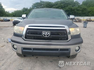 Piąte zdjęcie samochodu w środku: 2011 TOYOTA TUNDRA DOUBLE CAB SR5 VIN:5TFRY5F13BX104165 - miniatura