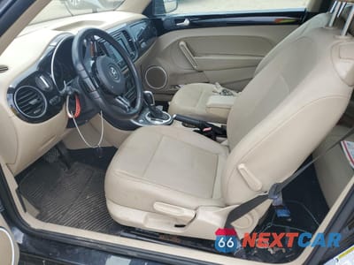 Zdjęcie 7 z 13 samochodu: 2018 VOLKSWAGEN BEETLE SE VIN:3VWJD7AT6JM710252 - miniatura