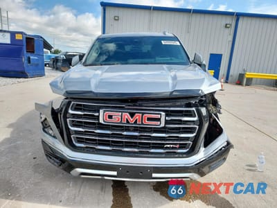 Piąte zdjęcie samochodu w środku: 2025 GMC YUKON AT4 VIN:1GKS2CRL3SR164136 - miniatura