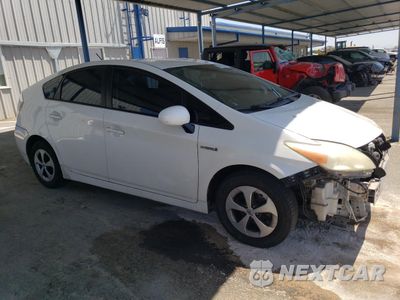 Czwarte zdjęcie samochodu z boku: 2013 TOYOTA PRIUS VIN:JTDKN3DU3D5637868 - miniatura