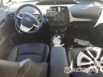 Zdjęcie 8 z 12 samochodu: 2016 TOYOTA PRIUS VIN:JTDKARFU2G3017296 - miniatura