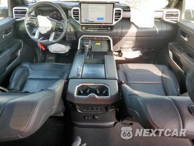 Zdjęcie 8 z 14 samochodu: 2023 TOYOTA TUNDRA CREWMAX PLATINUM VIN:5TFNA5DB8PX084713 - miniatura