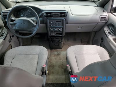 Zdjęcie 8 z 13 samochodu: 2002 CHEVROLET VENTURE ECONOMY VIN:1GNDU23E22D166371 - miniatura