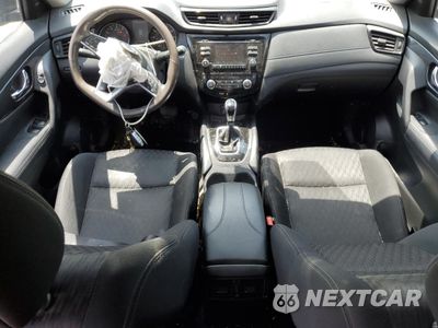 Zdjęcie 8 z 17 samochodu: 2017 NISSAN ROGUE S VIN:KNMAT2MV2HP616573 - miniatura