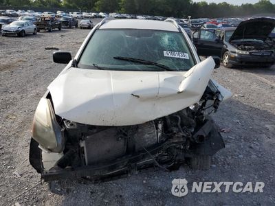 Piąte zdjęcie samochodu w środku: 2014 NISSAN ROGUE SELECT S VIN:JN8AS5MT6EW621851 - miniatura