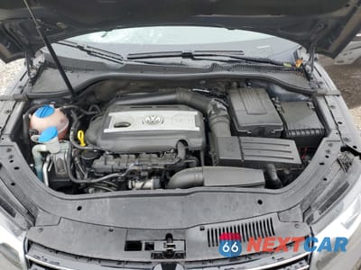 Zdjęcie 11 z 12 samochodu: 2015 VOLKSWAGEN EOS KOMFORT VIN:WVWBW8AH8FV005579 - miniatura