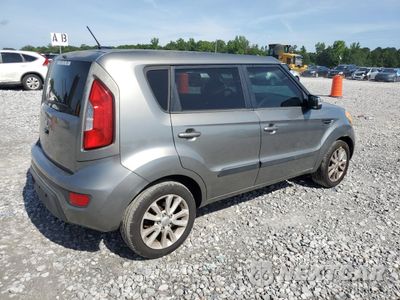 Trzecie zdjęcie samochodu z tyłu: 2013 KIA SOUL + VIN:KNDJT2A66D7501501 - miniatura