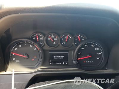 Zdjęcie 9 z 14 samochodu: 2024 CHEVROLET SILVERADO C3500 VIN:1GB3WRE78RF396893 - miniatura