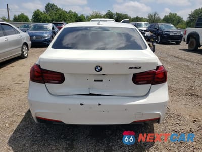 Zdjęcie 6 z 12 samochodu: 2018 BMW 340 XI VIN:WBA8B7G55JNU94901 - miniatura