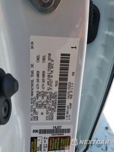 Zdjęcie 12 z 14 samochodu: 2025 TOYOTA TUNDRA CREWMAX LIMITED VIN:5TFWA5DB6SX250272 - miniatura