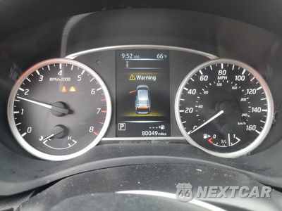 Zdjęcie 9 z 16 samochodu: 2018 NISSAN SENTRA S VIN:3N1AB7AP5JY340130 - miniatura