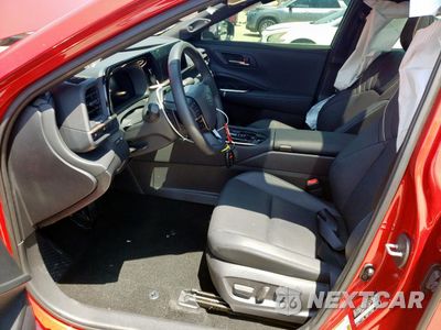 Zdjęcie 7 z 15 samochodu: 2024 TOYOTA CROWN PLATINUM VIN:JTDAFAAF5R3007324 - miniatura