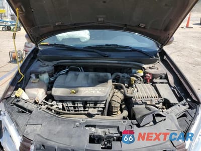 Zdjęcie 11 z 12 samochodu: 2013 CHRYSLER 200 LX VIN:1C3CCBAB1DN560364 - miniatura