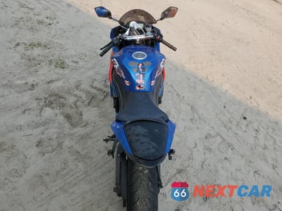 Zdjęcie 6 z 10 samochodu: 2009 KAWASAKI ZX600 R VIN:JKAZX4R199A012316 - miniatura