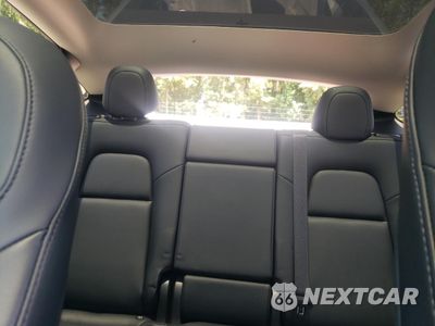 Zdjęcie 10 z 13 samochodu: 2022 TESLA MODEL Y VIN:7SAYGDEE7NF325573 - miniatura