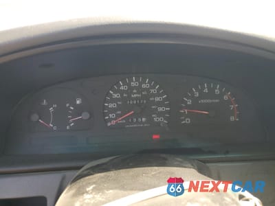 Zdjęcie 9 z 12 samochodu: 1997 NISSAN TRUCK KING CAB SE VIN:1N6SD16S9VC318021 - miniatura