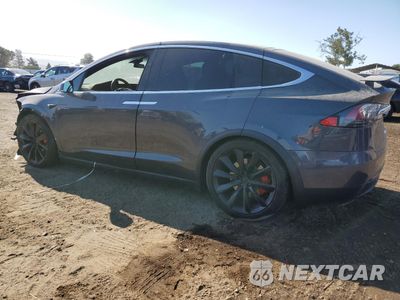 Drugie zdjęcie samochodu z przodu: 2021 TESLA MODEL X VIN:5YJXCDE42MF320839 - miniatura