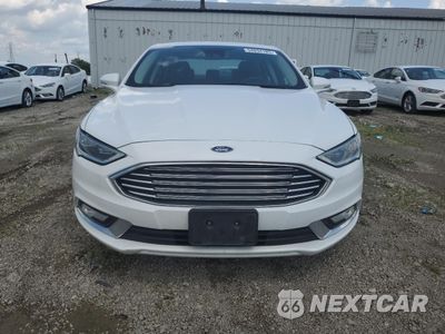 Piąte zdjęcie samochodu w środku: 2017 FORD FUSION SE HYBRID VIN:3FA6P0LU2HR410059 - miniatura