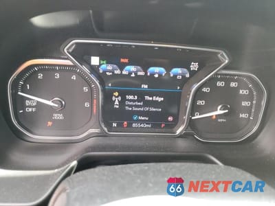 Zdjęcie 9 z 13 samochodu: 2021 GMC YUKON AT4 VIN:1GKS2CKD8MR169810 - miniatura